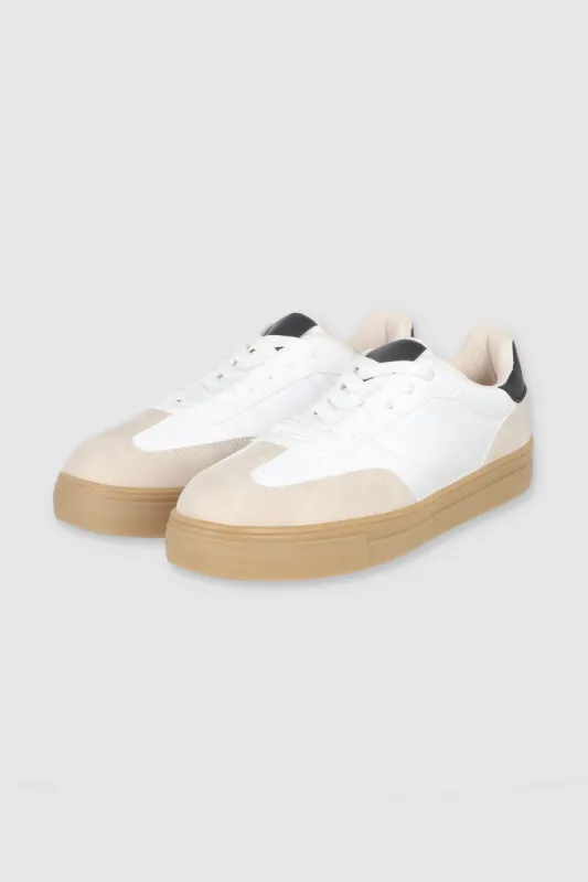 Tenis Contraste Suela Sencilla sold by Shasa