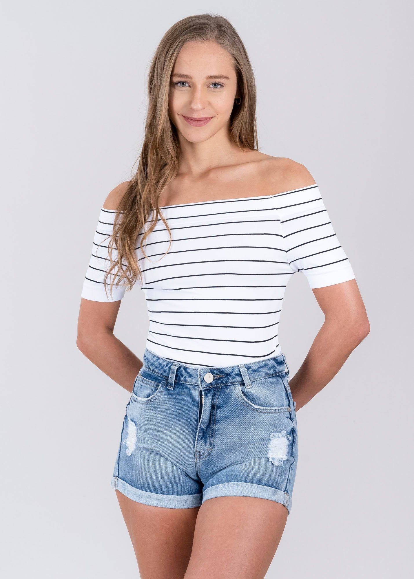 Bodysuit rayas hombro descubierto sold by Shasa product image thumbnail 2