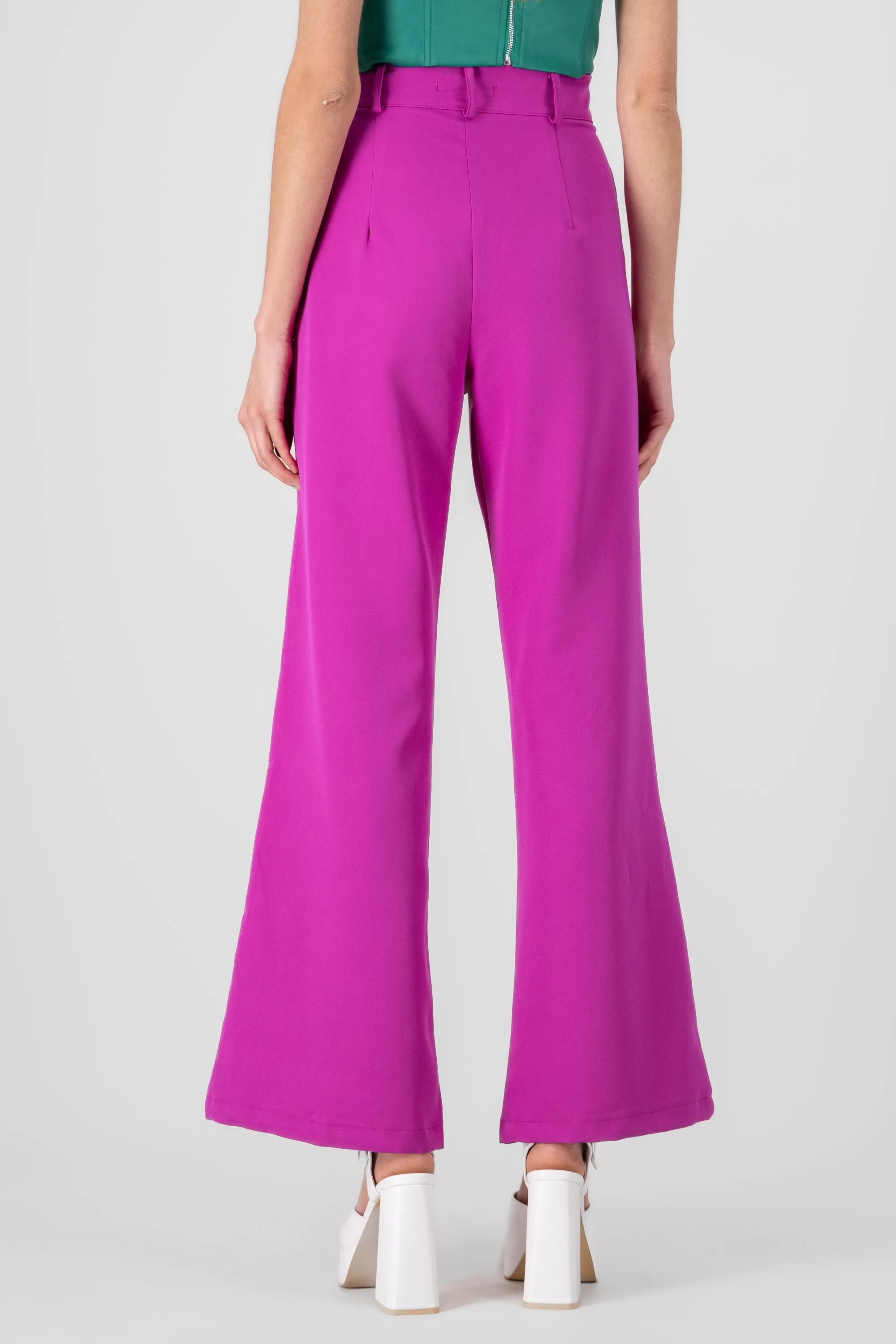 Pantalon amplio con bolsas sold by Shasa product image thumbnail 4