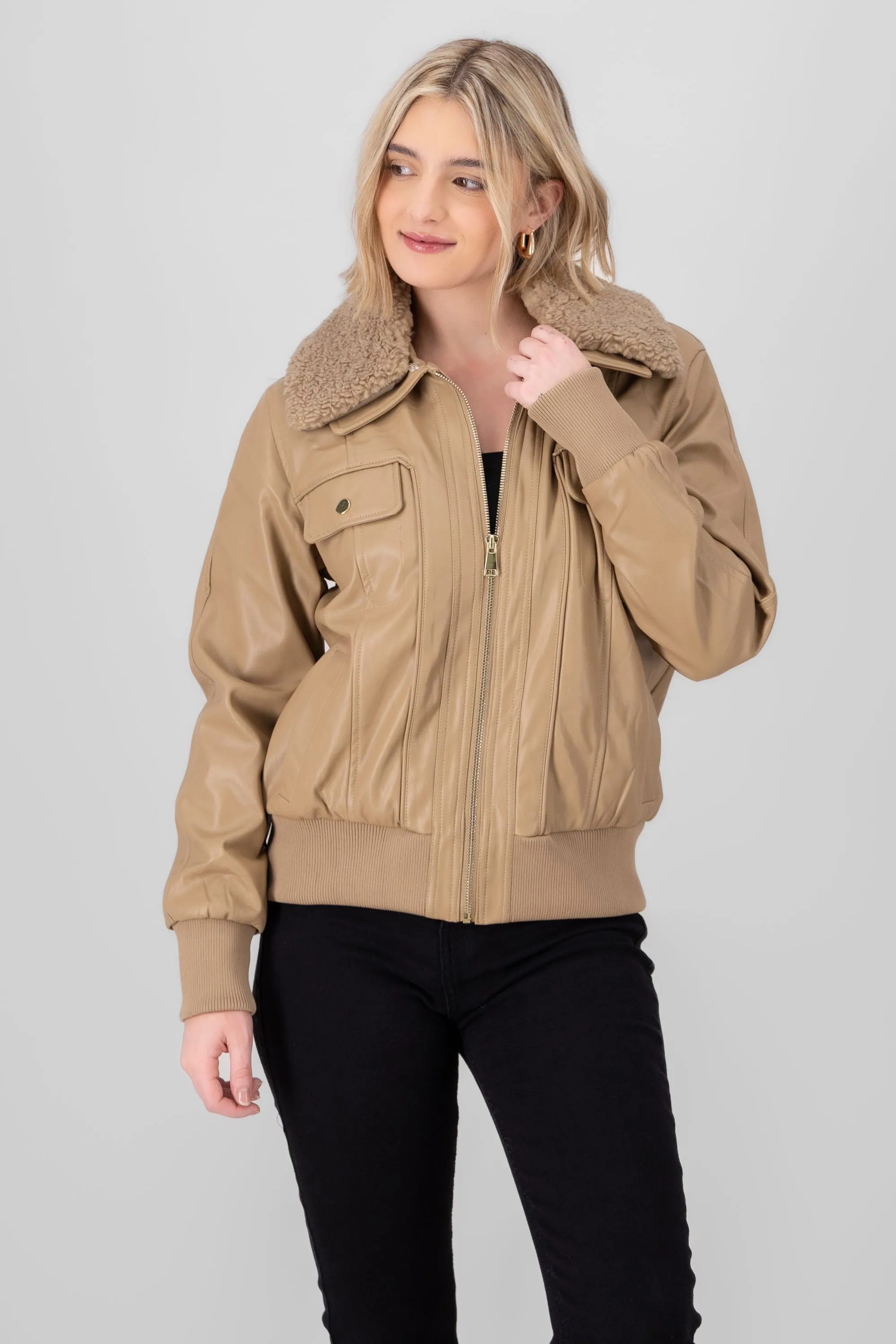 CHAMARRA PU CUELLO BORREGO sold by Shasa product image thumbnail 2