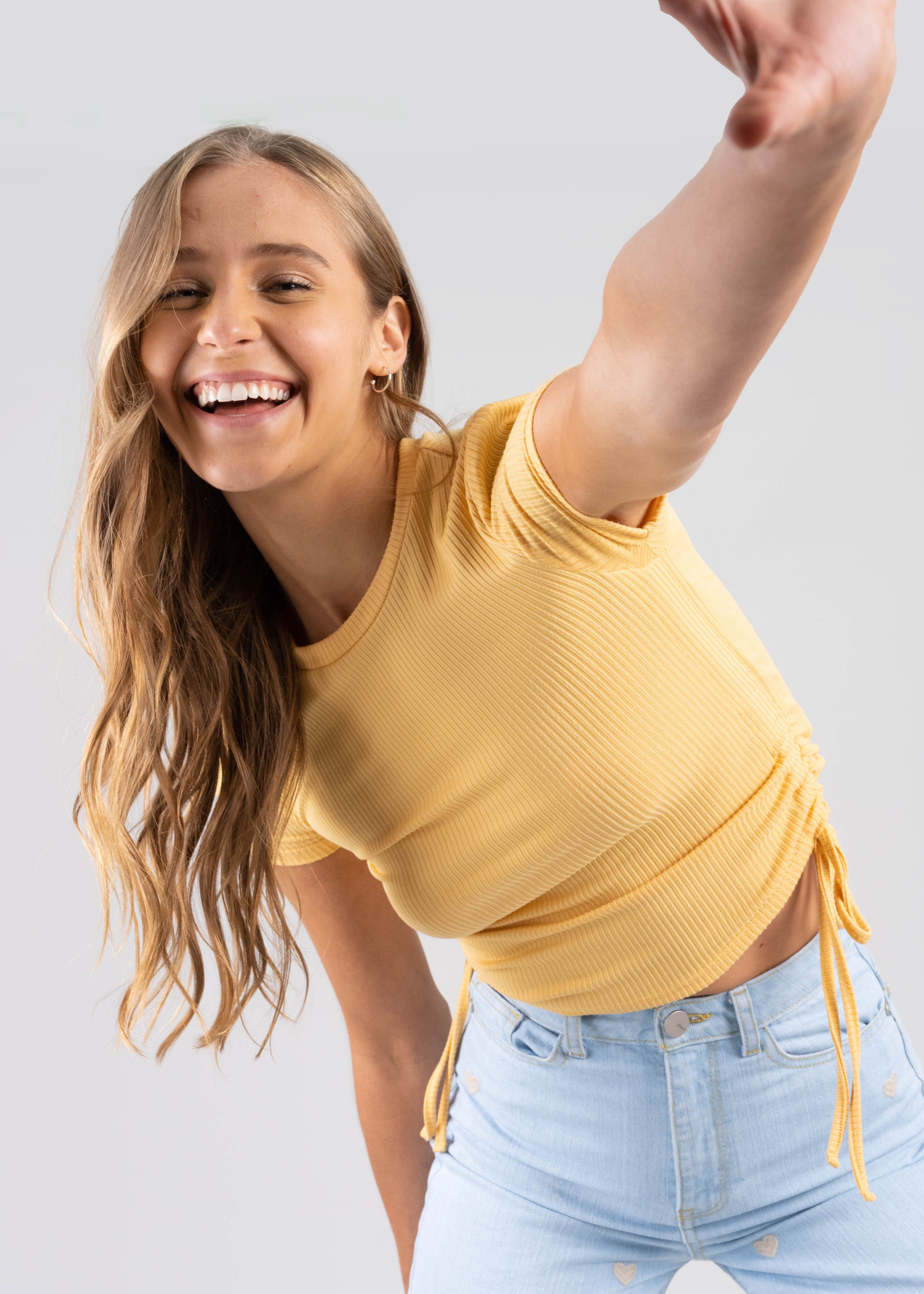 Top manga corta jaretas laterales sold by Shasa