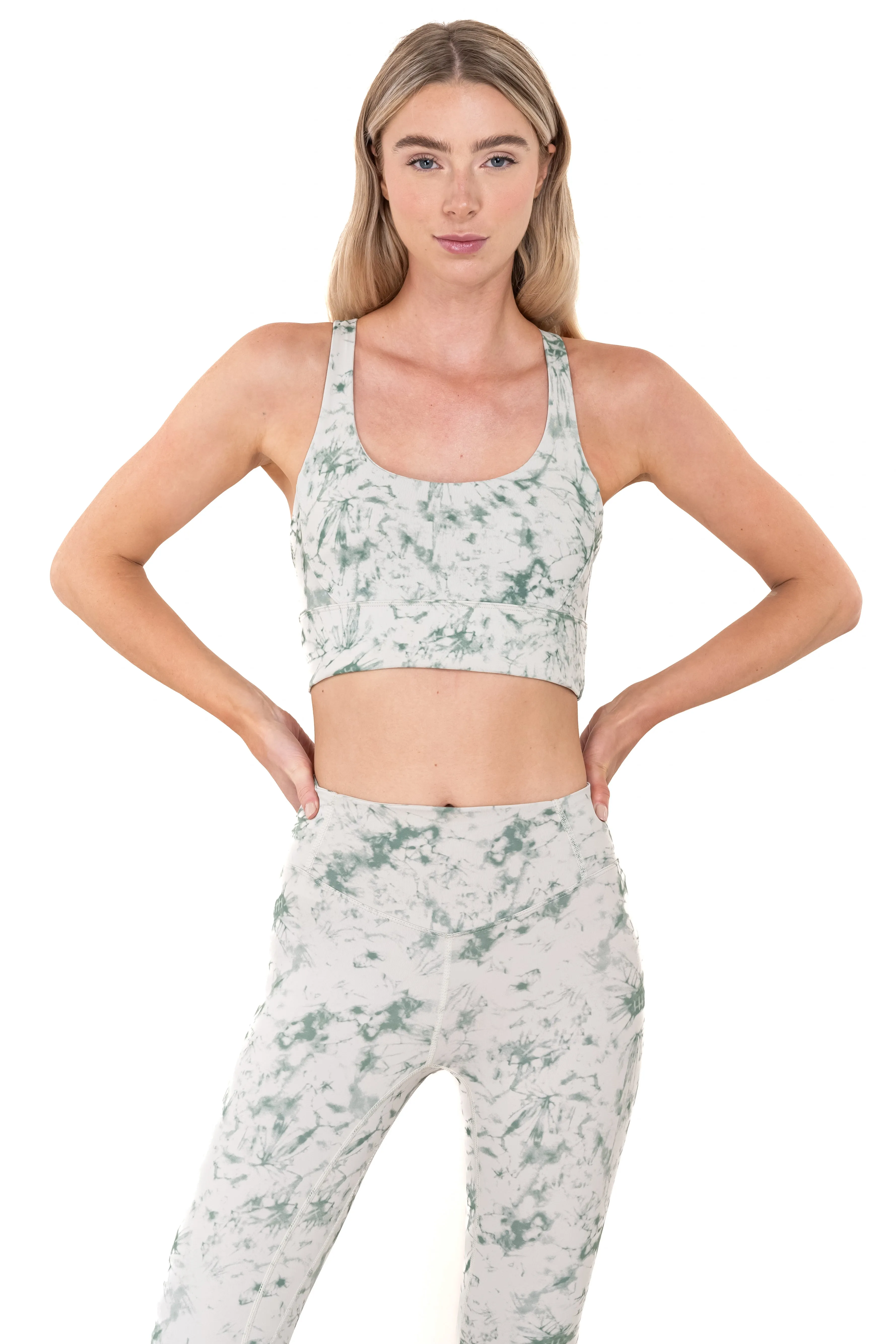 Top deportivo estampado tie dye sold by Shasa