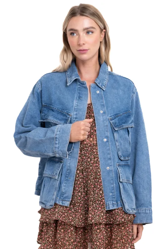 Chamarra con multibolsillos sold by Shasa