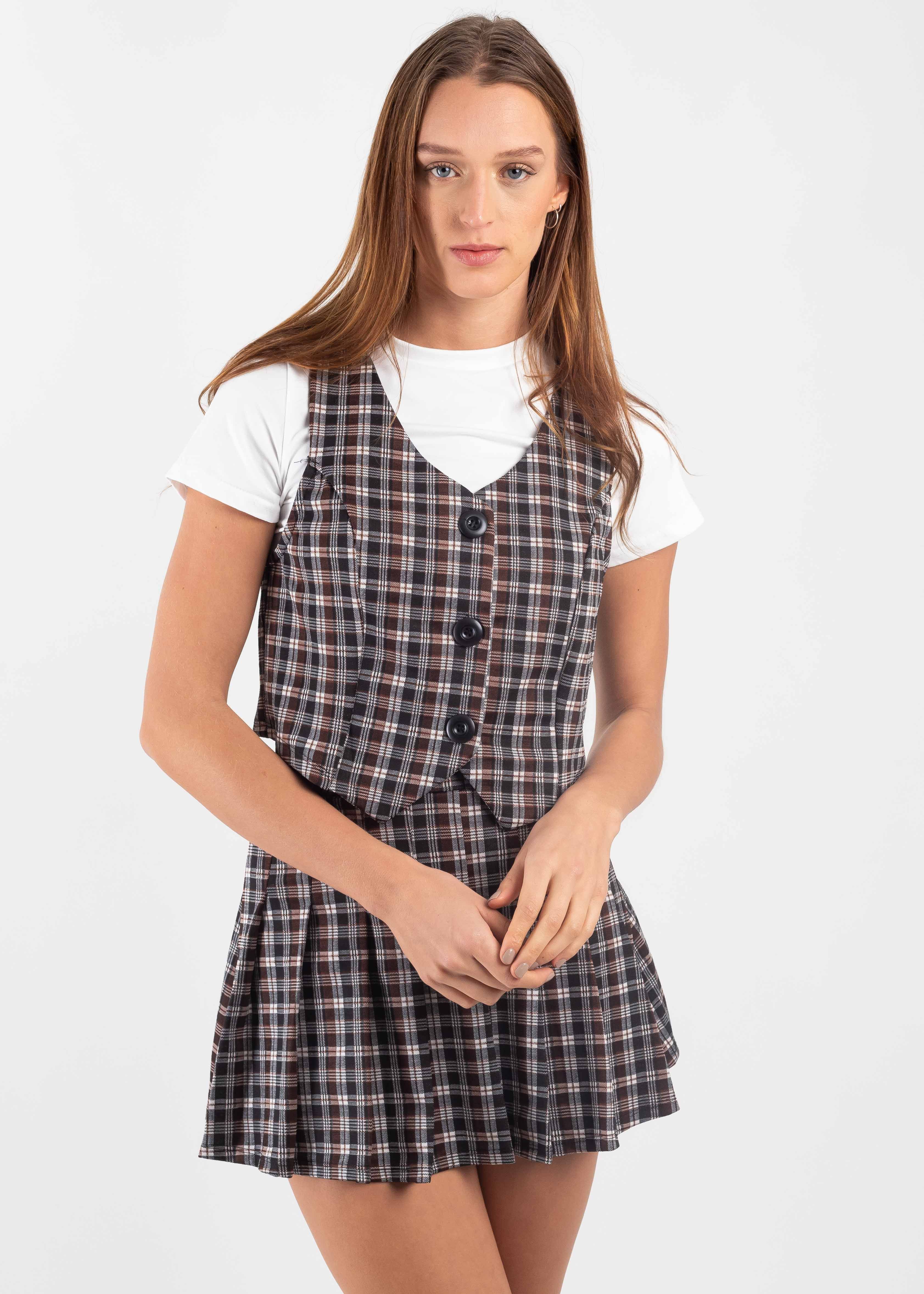 Top chaleco botones cuadros sold by Shasa product image thumbnail 2