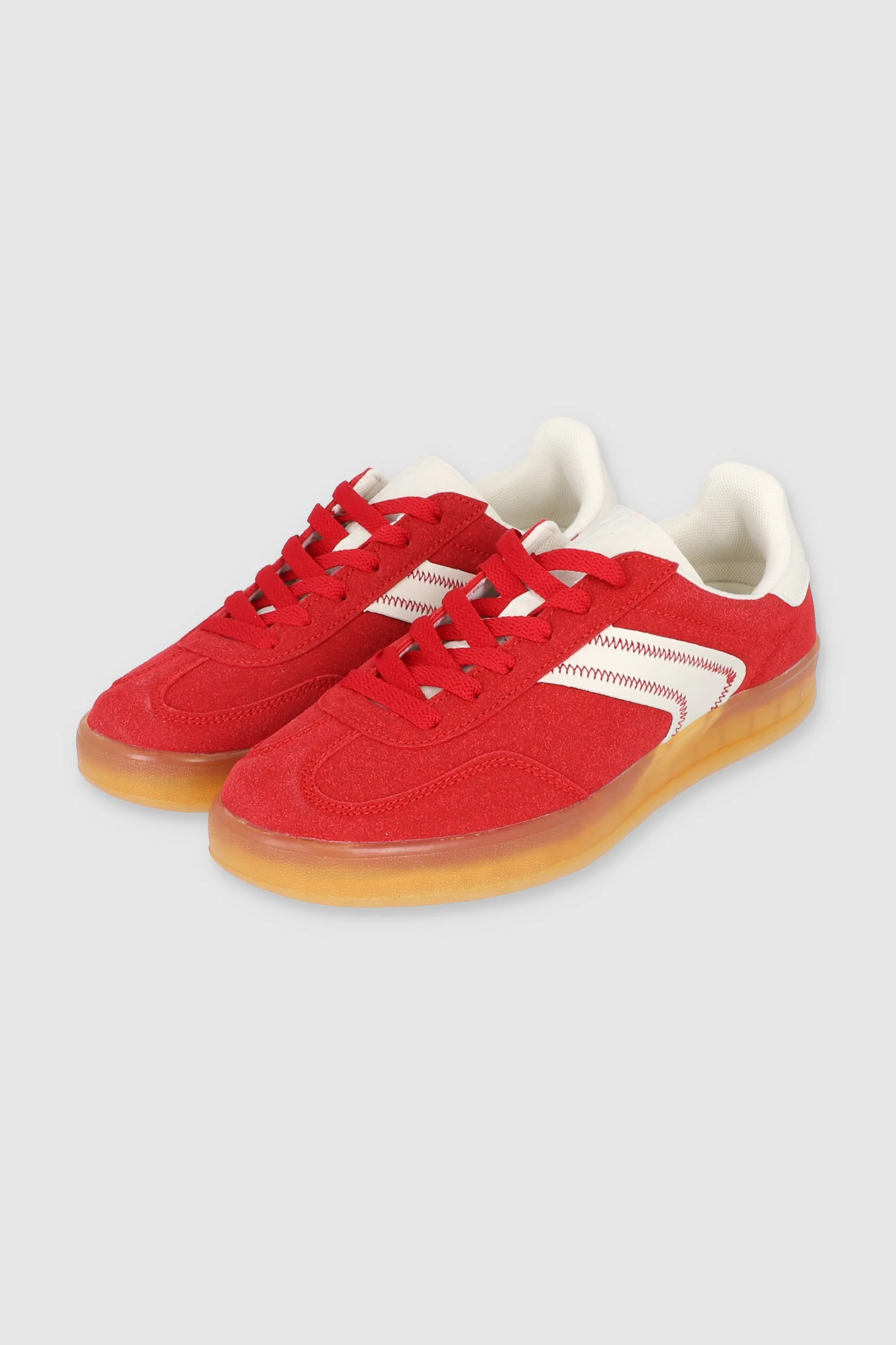 Tenis retro suede linea sold by Shasa product image thumbnail 3