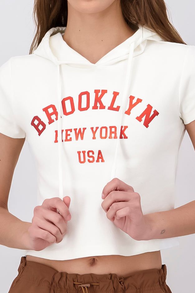Playera Cropped Con Gorro De Brooklyn sold by Shasa product image thumbnail 5