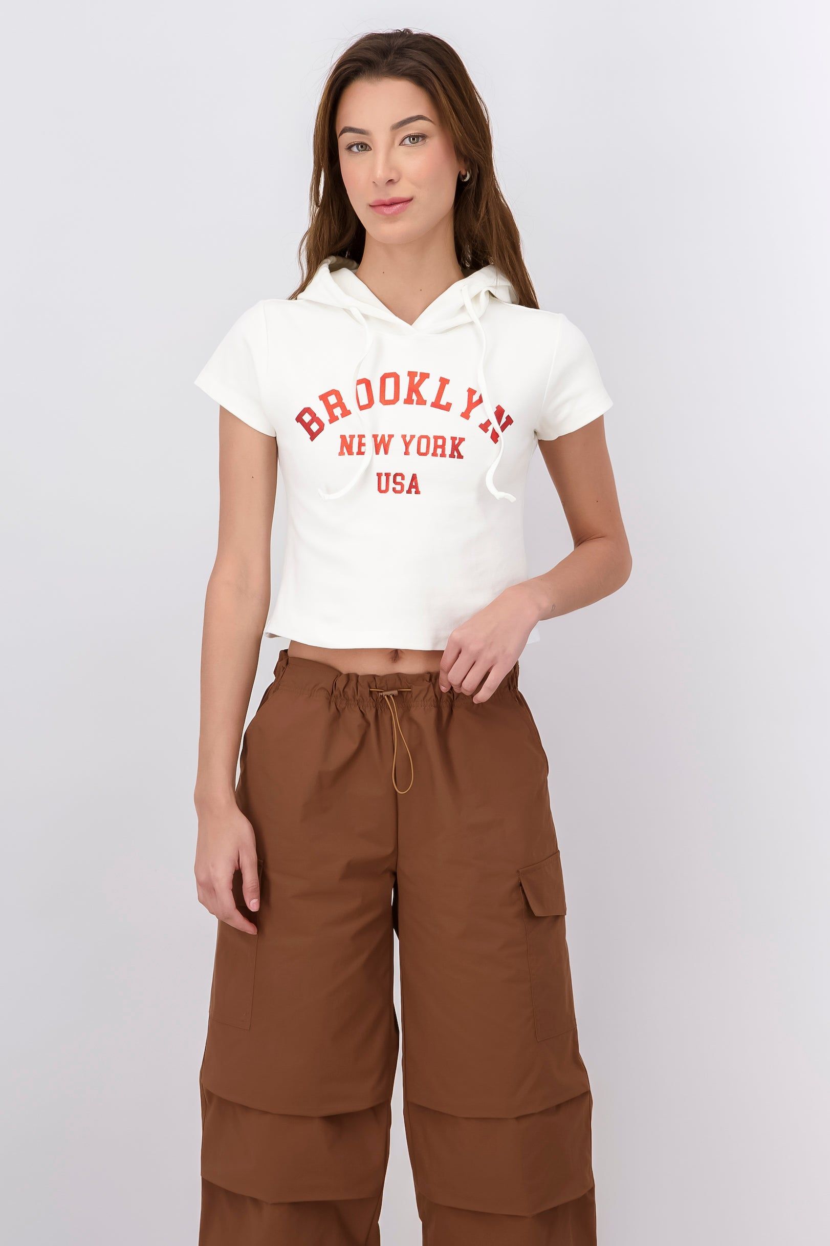 Playera Cropped Con Gorro De Brooklyn sold by Shasa