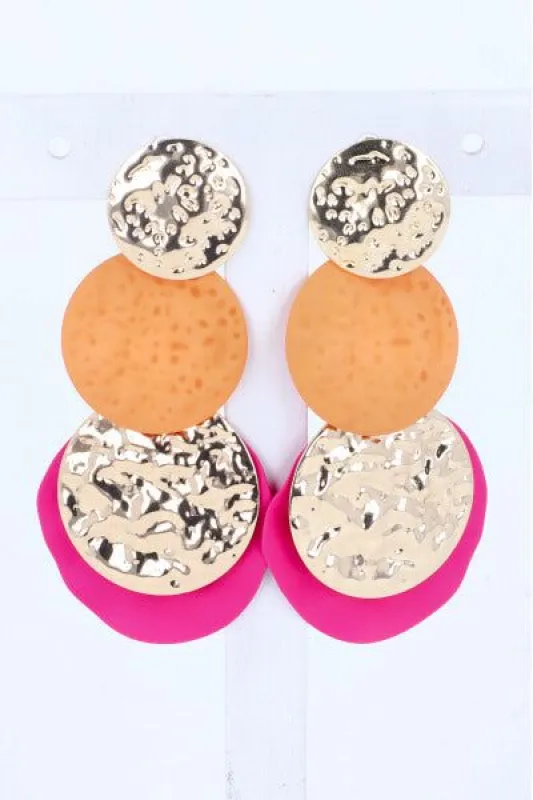 Aretes largos círculos sold by Shasa