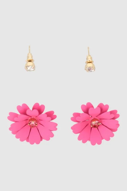2 pares de aretes de flor de color sold by Shasa