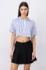 Camisa crop manga corta amplia sold by Shasa