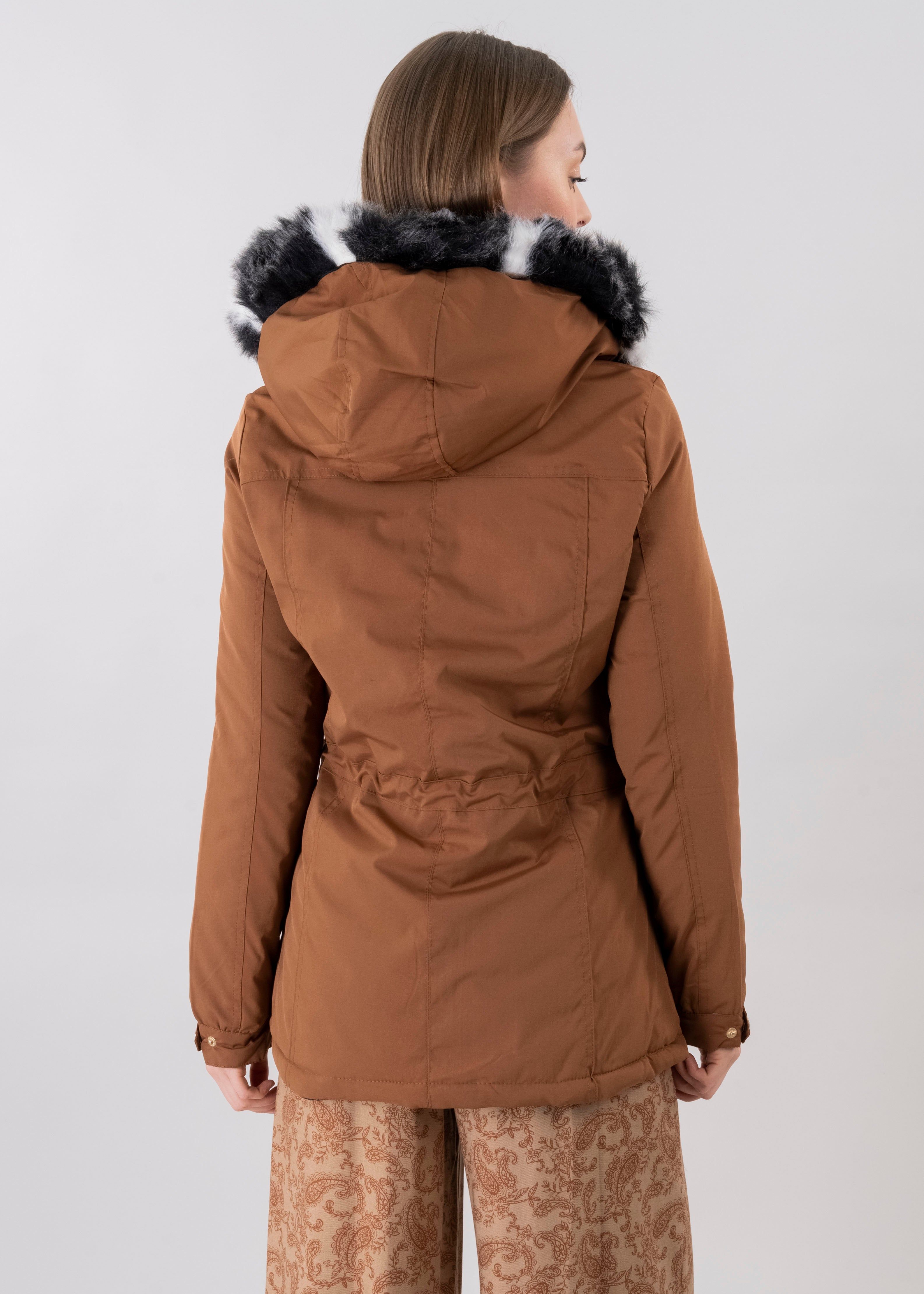 Parka gorro peluche sold by Shasa product image thumbnail 4