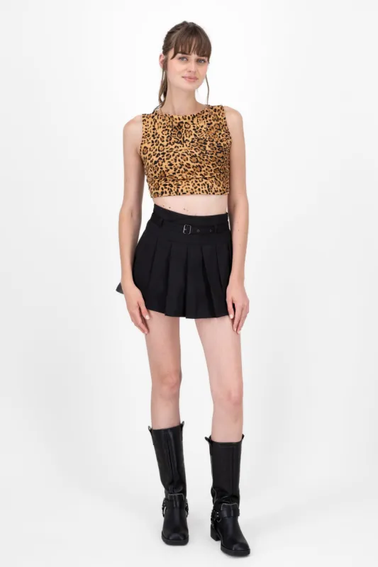 Falda tabelada detalle cinturon sold by Shasa