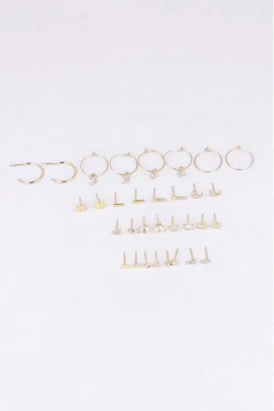 Set 16 pares aretes multidiseño sold by Shasa
