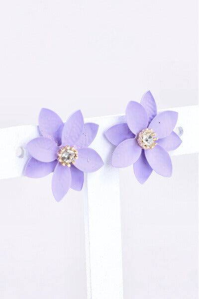 Aretes studs flores sold by Shasa product image thumbnail 2