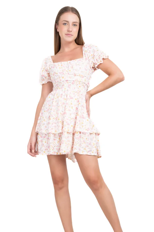 Vestido mini manga corta flores sold by Shasa