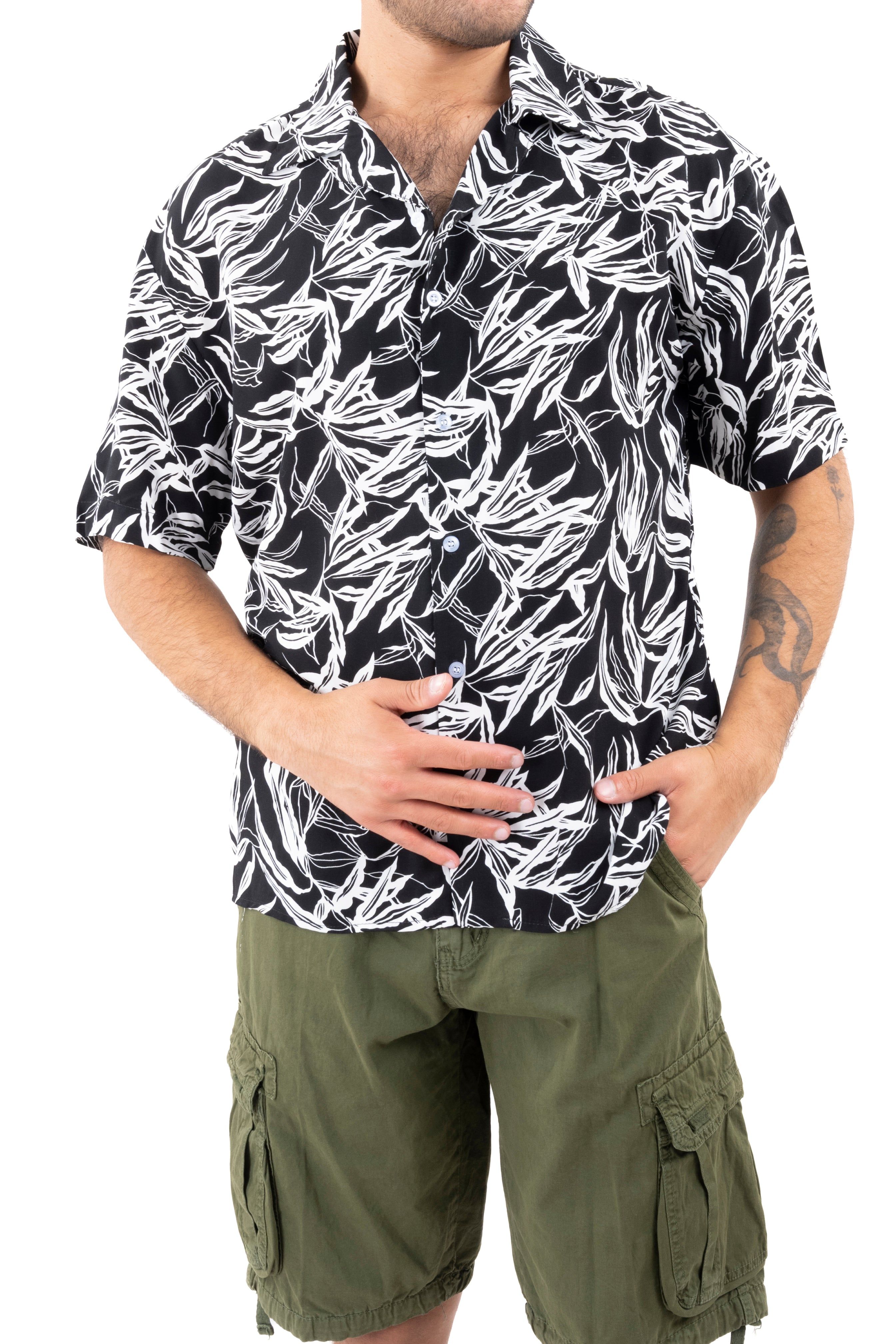 Camisa resort hojas sold by Shasa