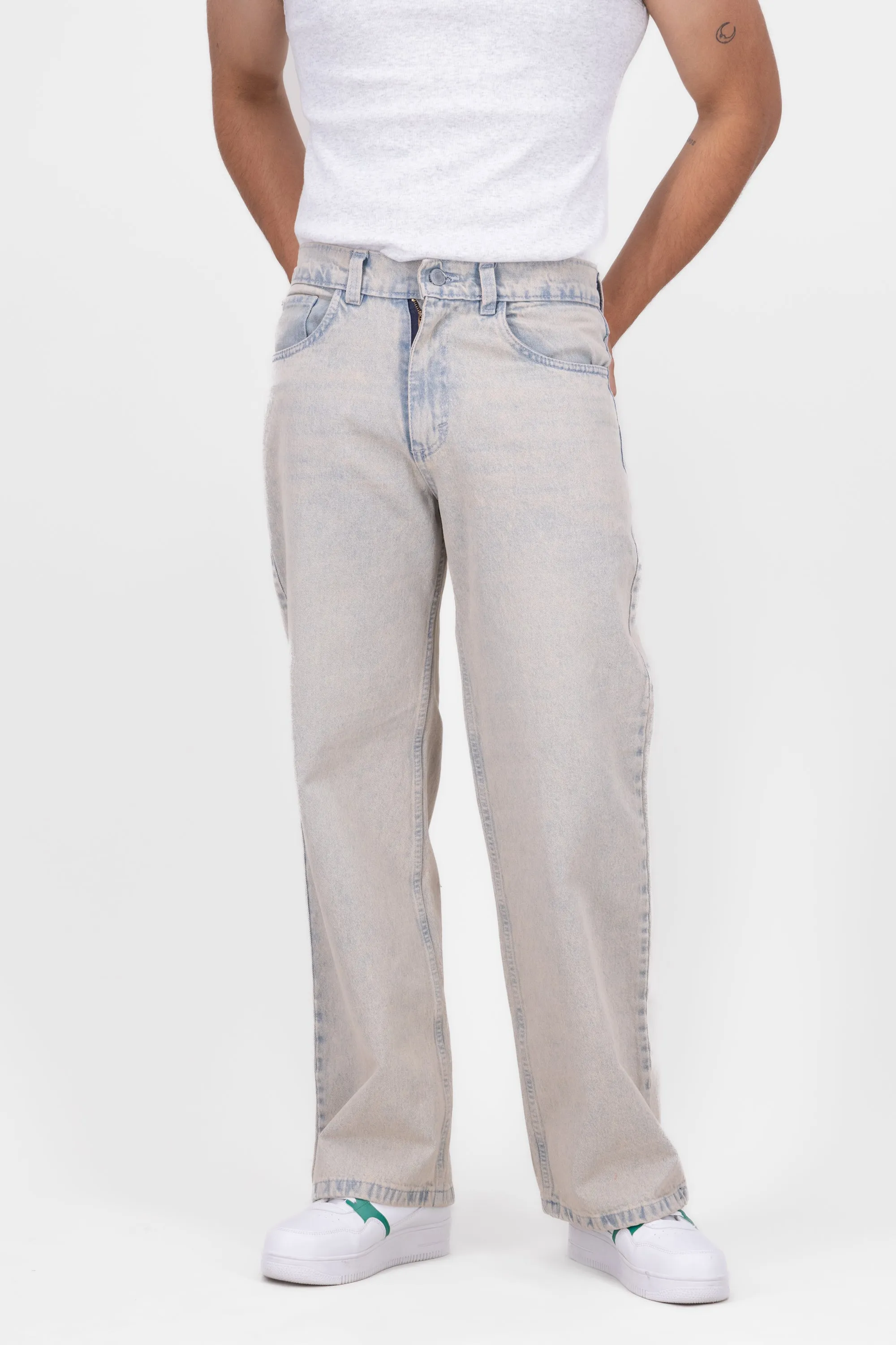 Jeans Básicos Wide Faded sold by Shasa product image thumbnail 2
