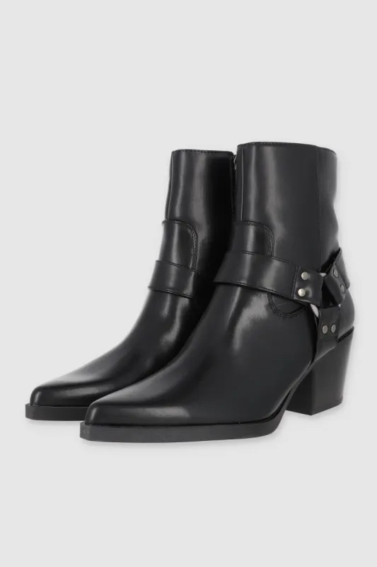 Bota vaquera tiras hebilla aro sold by Shasa
