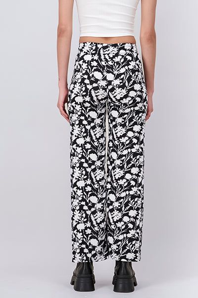 Pantalon amplio estampado flores sold by Shasa product image thumbnail 4