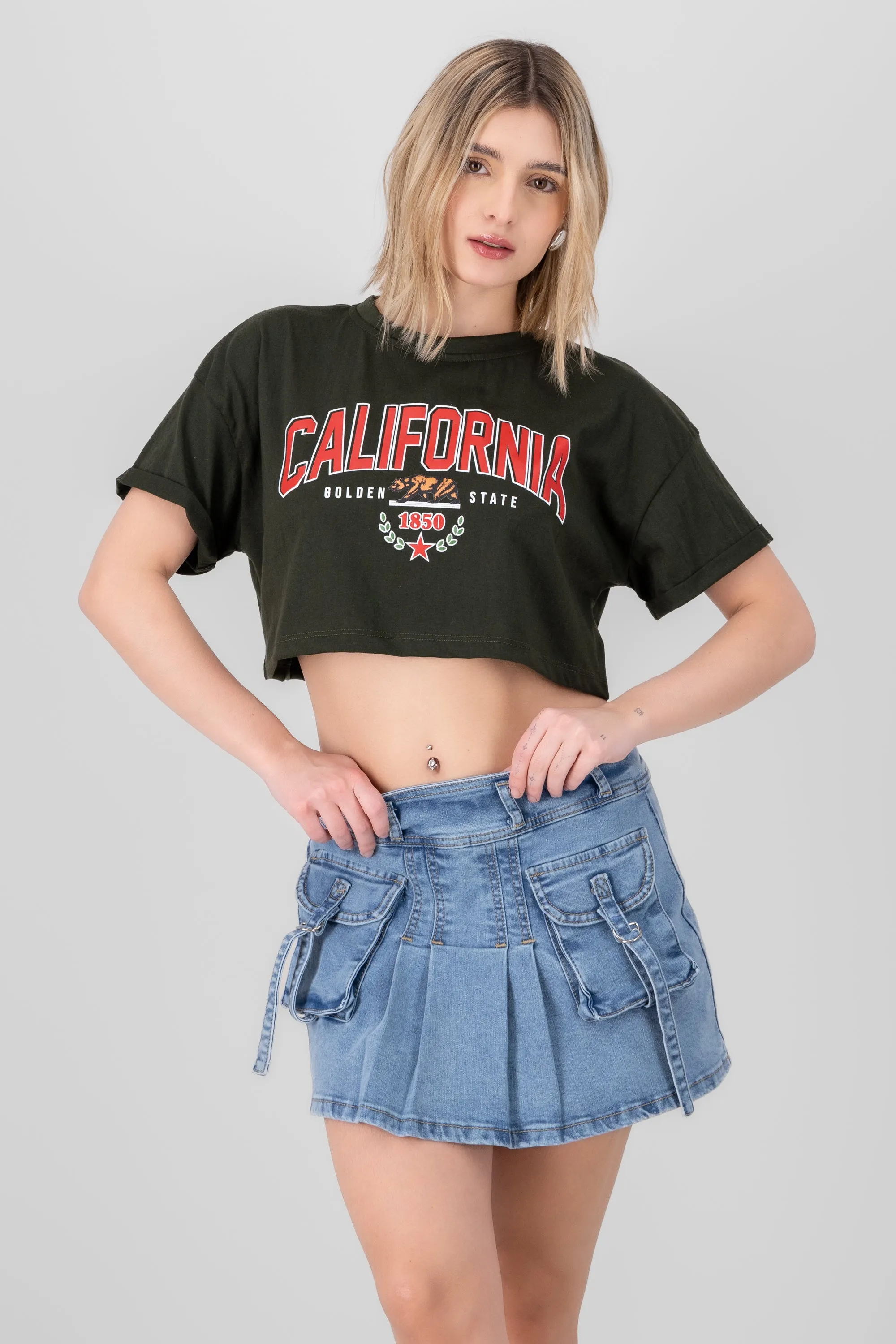 Playera Crop California sold by Shasa