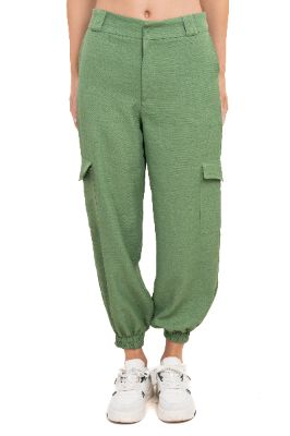 Pantalón jogger bolsos solapa sold by Shasa