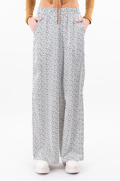 Pantalón wide leg animal print sold by Shasa product image thumbnail 2