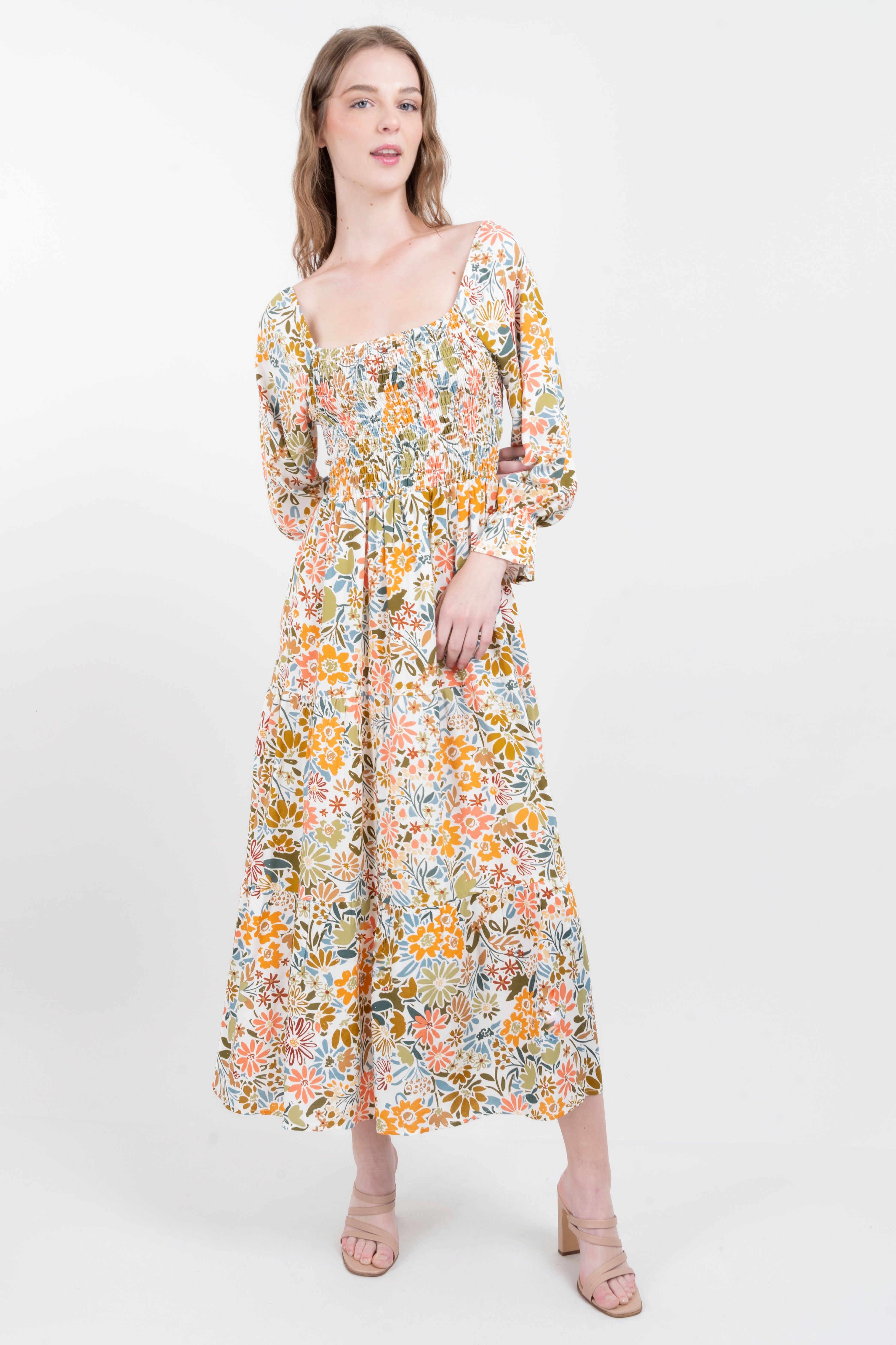 Vestido maxi tejido elástico floreado sold by Shasa