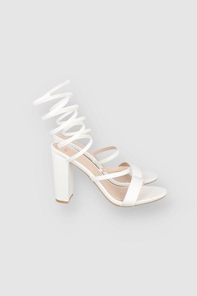 Tacón efecto piel serpiente sold by Shasa product image thumbnail 3