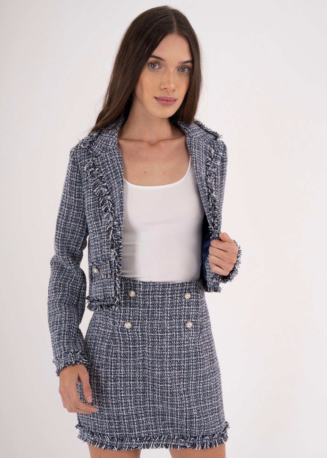 Saco corto tweed sold by Shasa