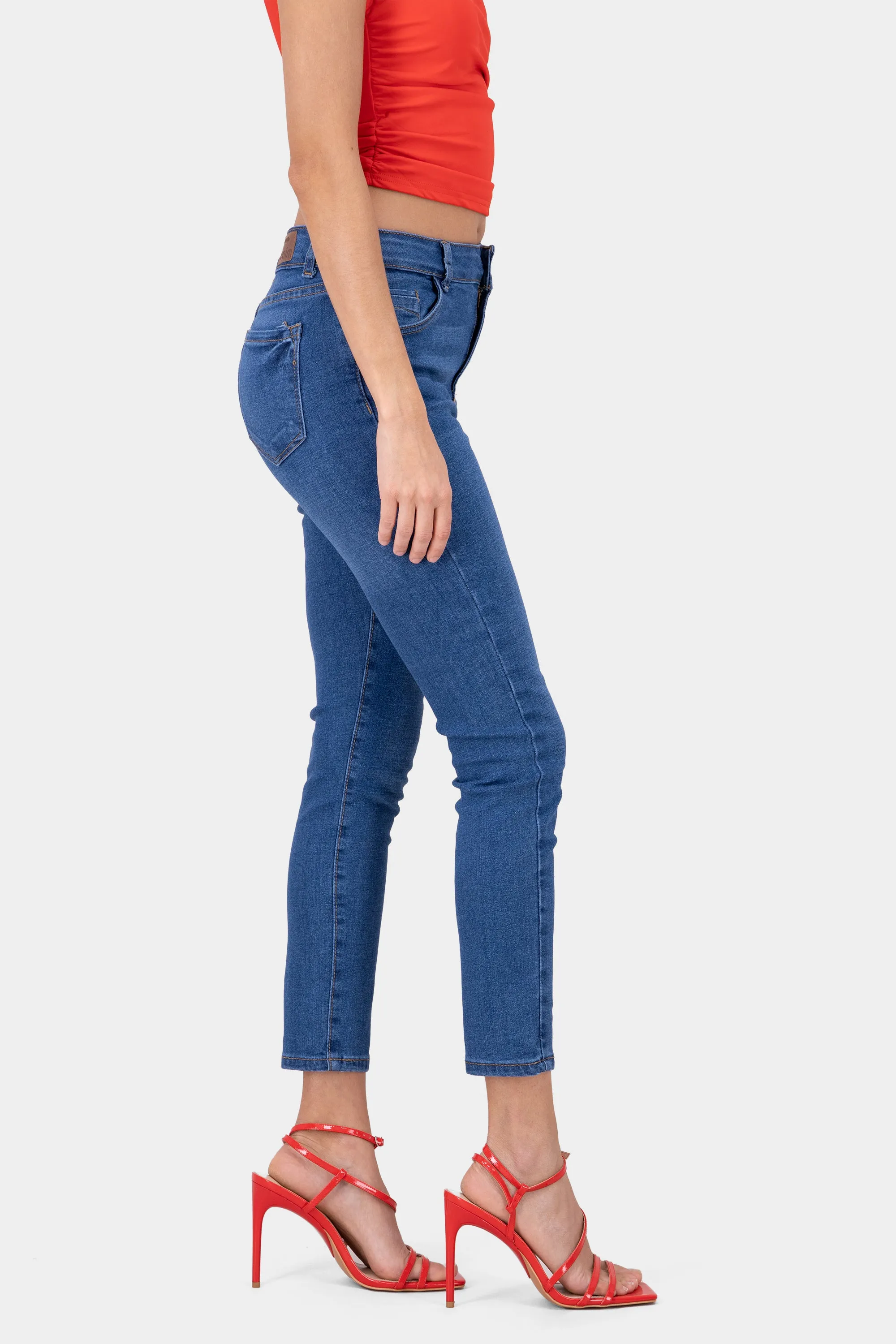 Jeans skinny cintura media sold by Shasa product image thumbnail 3