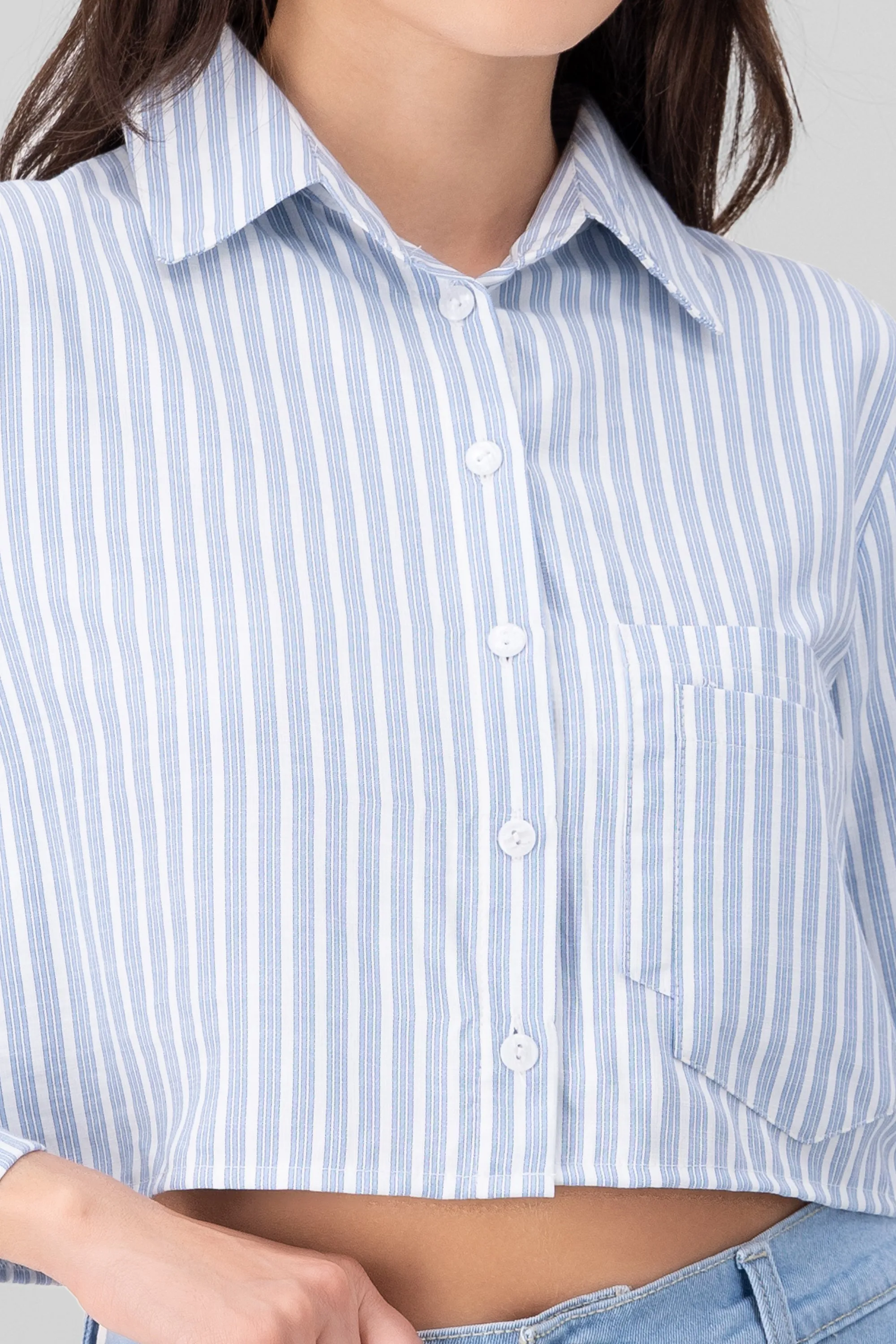 Camisa crop detalle doble bolsa sold by Shasa product image thumbnail 5