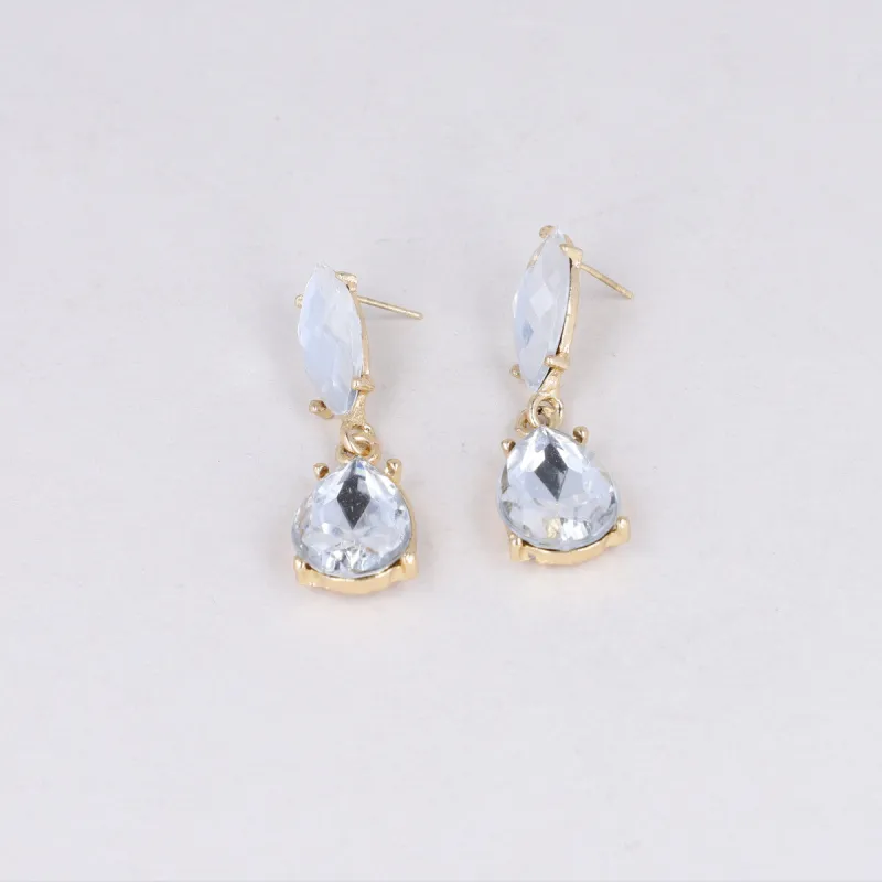 Aretes Cristal Ovalo sold by Shasa