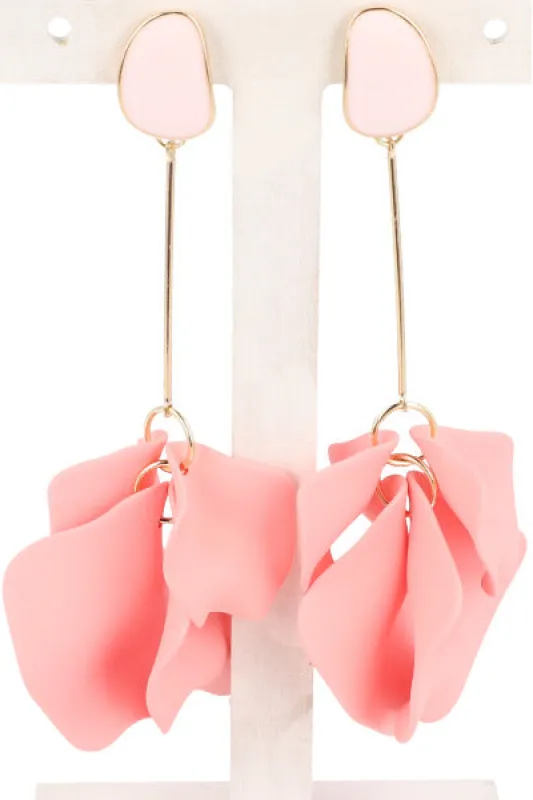 Aretes largos flores sold by Shasa