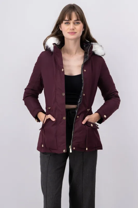 Parka gorro peluche sold by Shasa