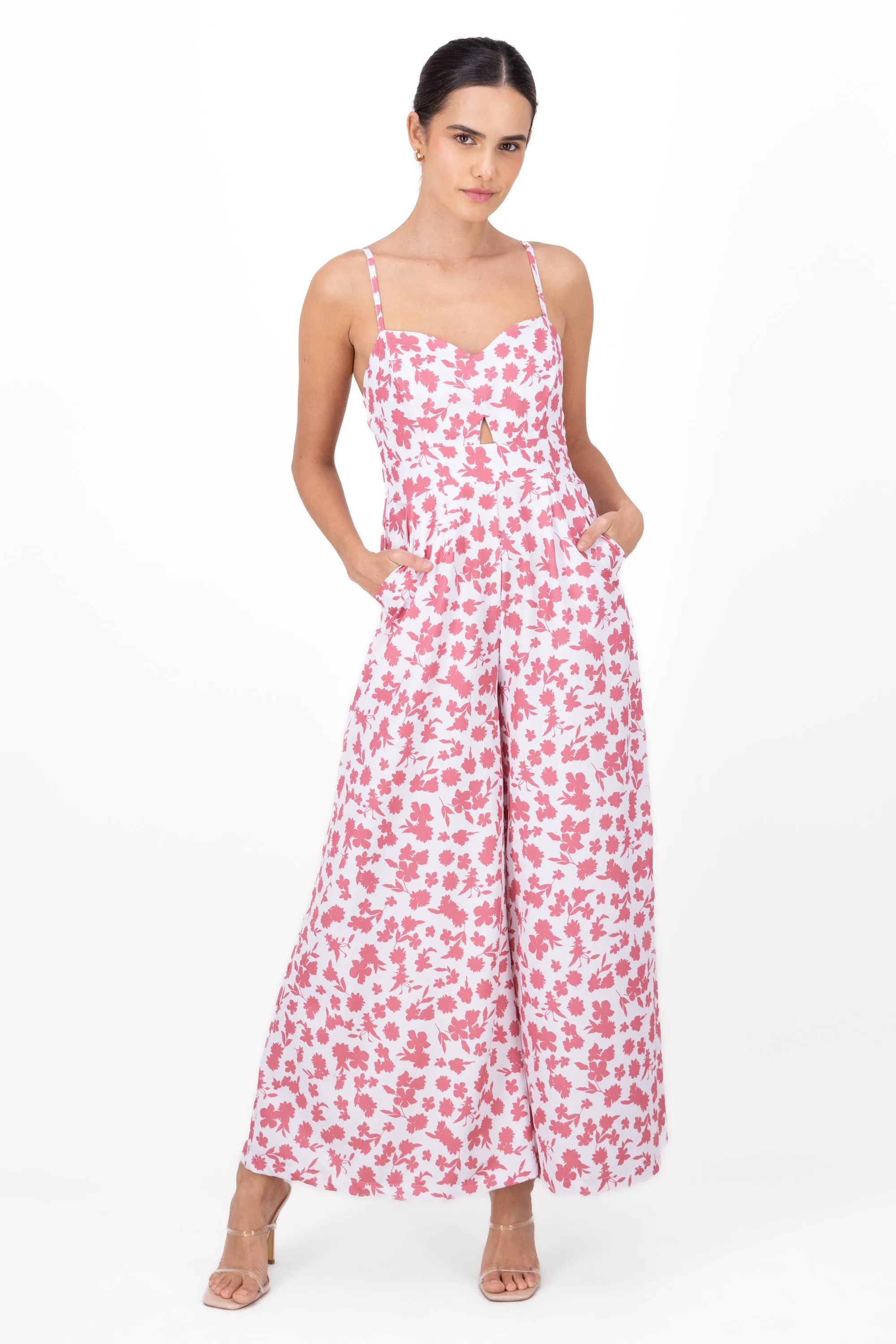 Jumpsuit estampado flores sold by Shasa