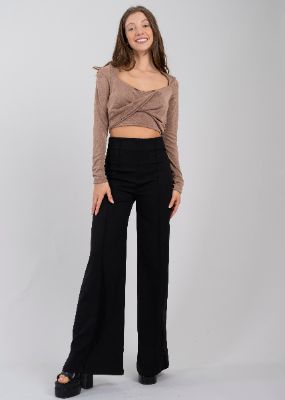 Top cruzado acanalado sold by Shasa