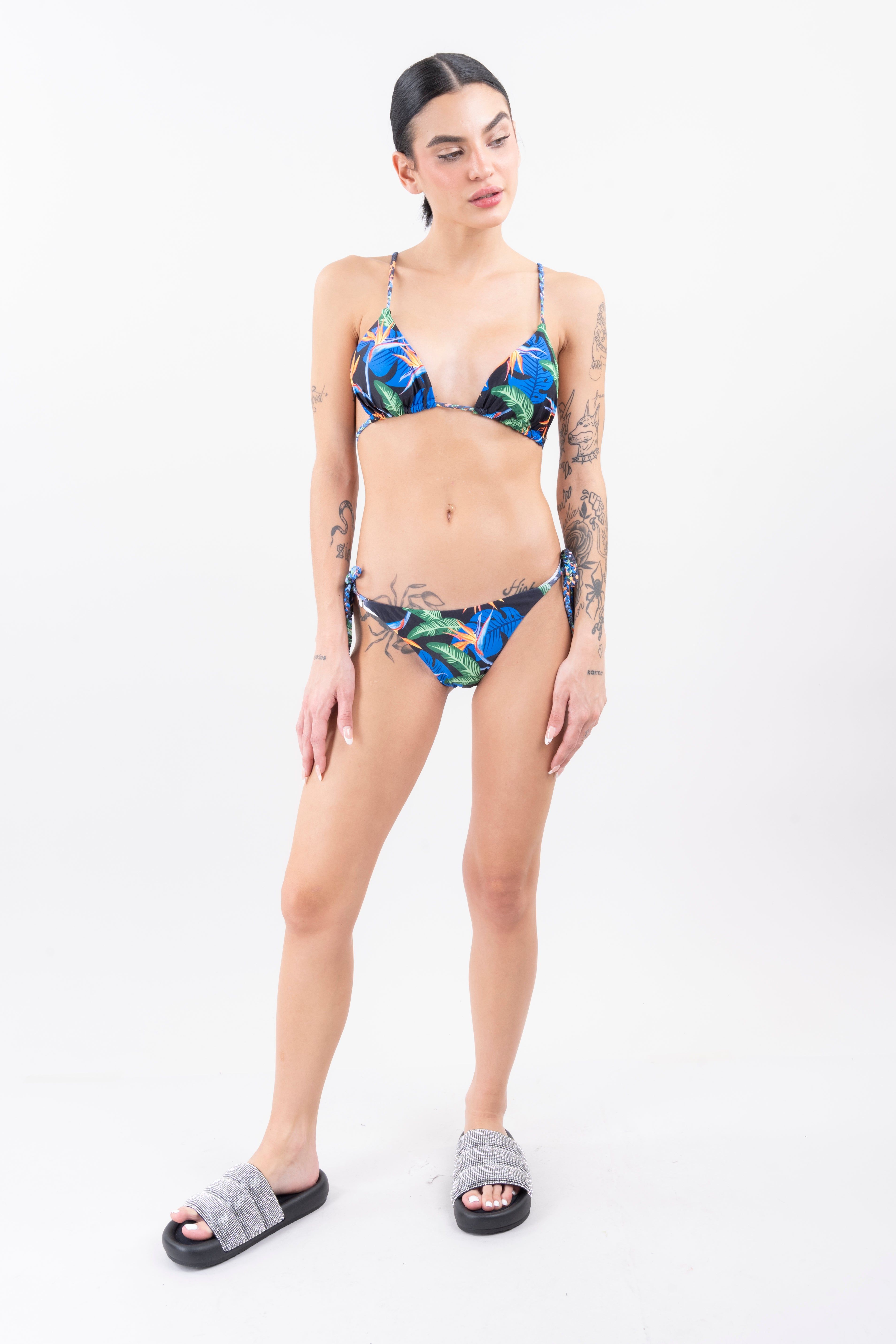 Bikini estampado tropical sold by Shasa product image thumbnail 5