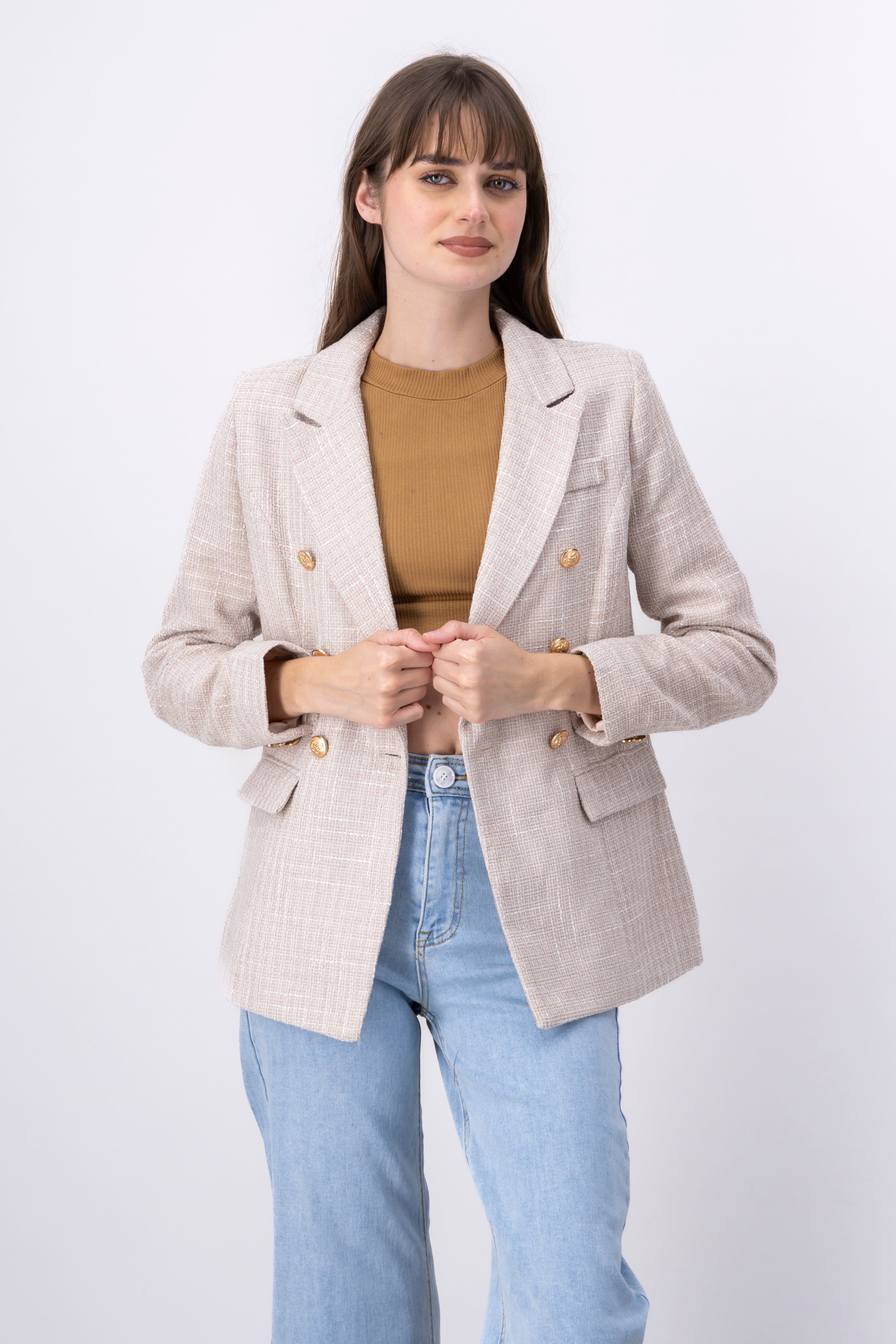 Saco solapa detalle botones sold by Shasa