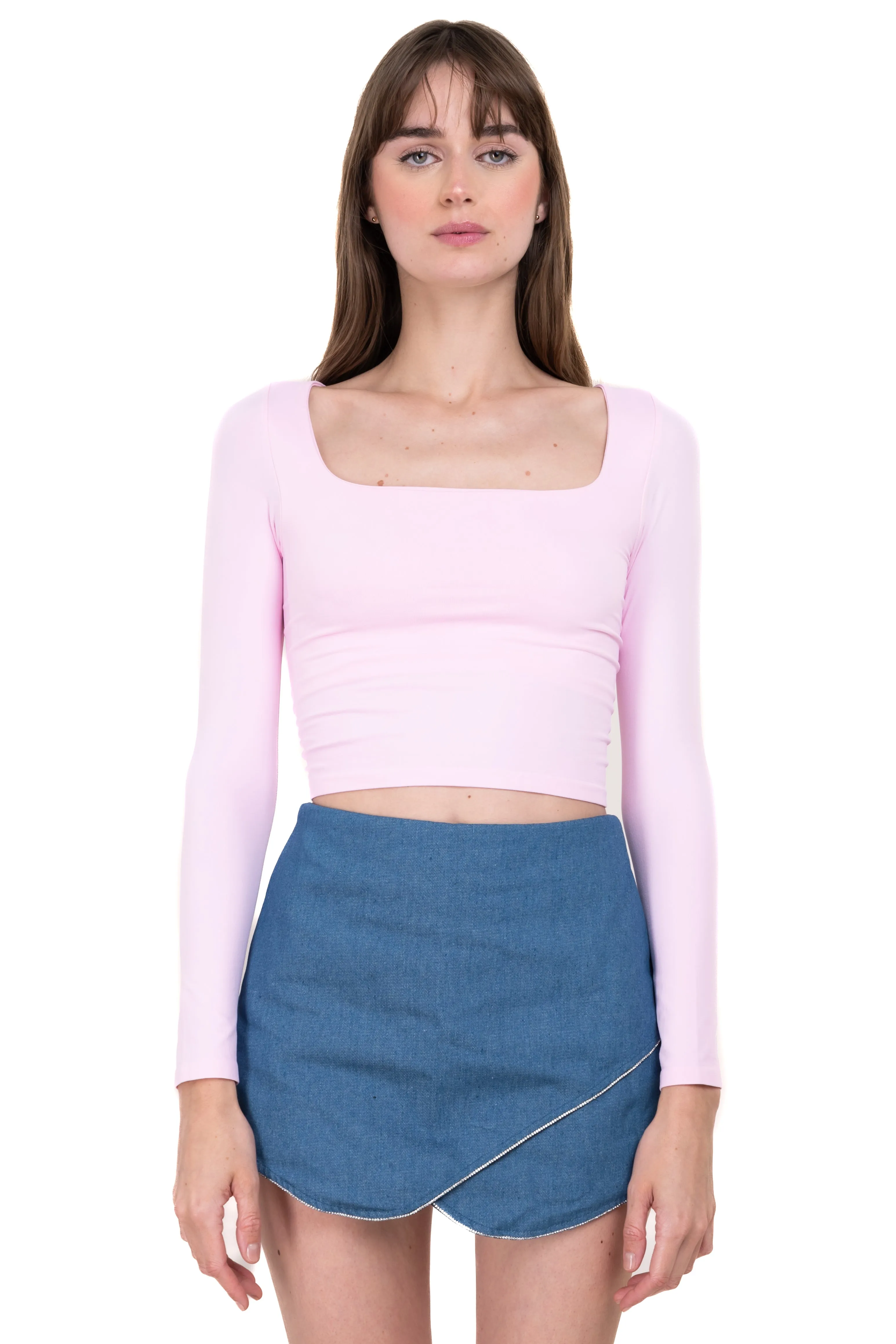 Top crop liso escote cuadrado sold by Shasa product image thumbnail 2