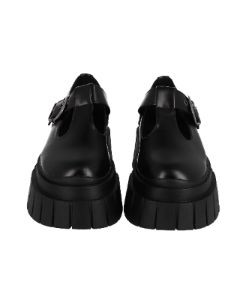 Loafers chunky correa hebilla sold by Shasa