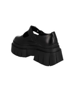 Loafers chunky correa hebilla sold by Shasa