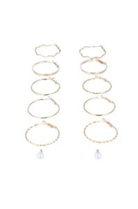 Set 6 pares arracadas onduladas sold by Shasa