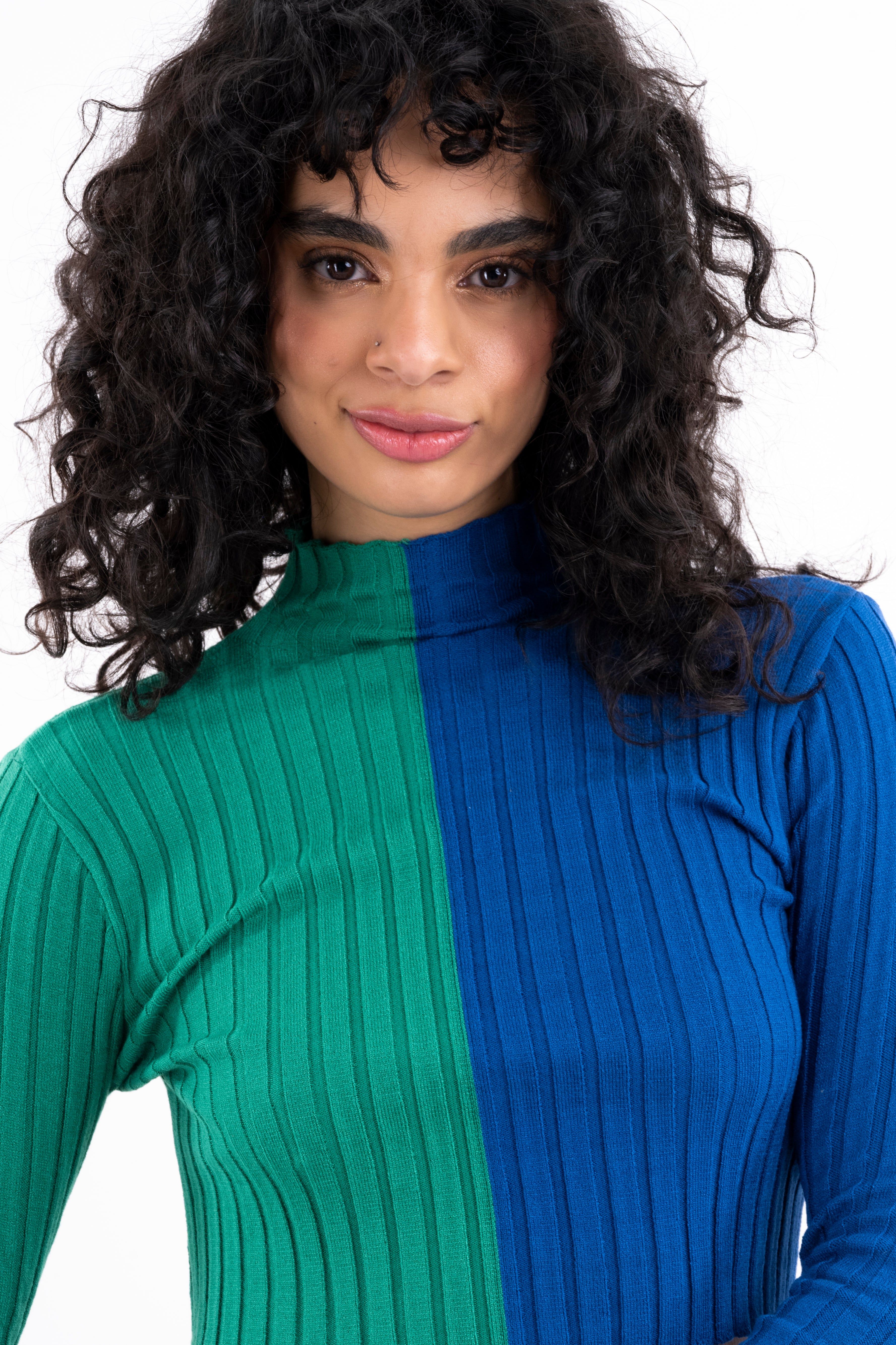 Top dos colores manga larga sold by Shasa product image thumbnail 5