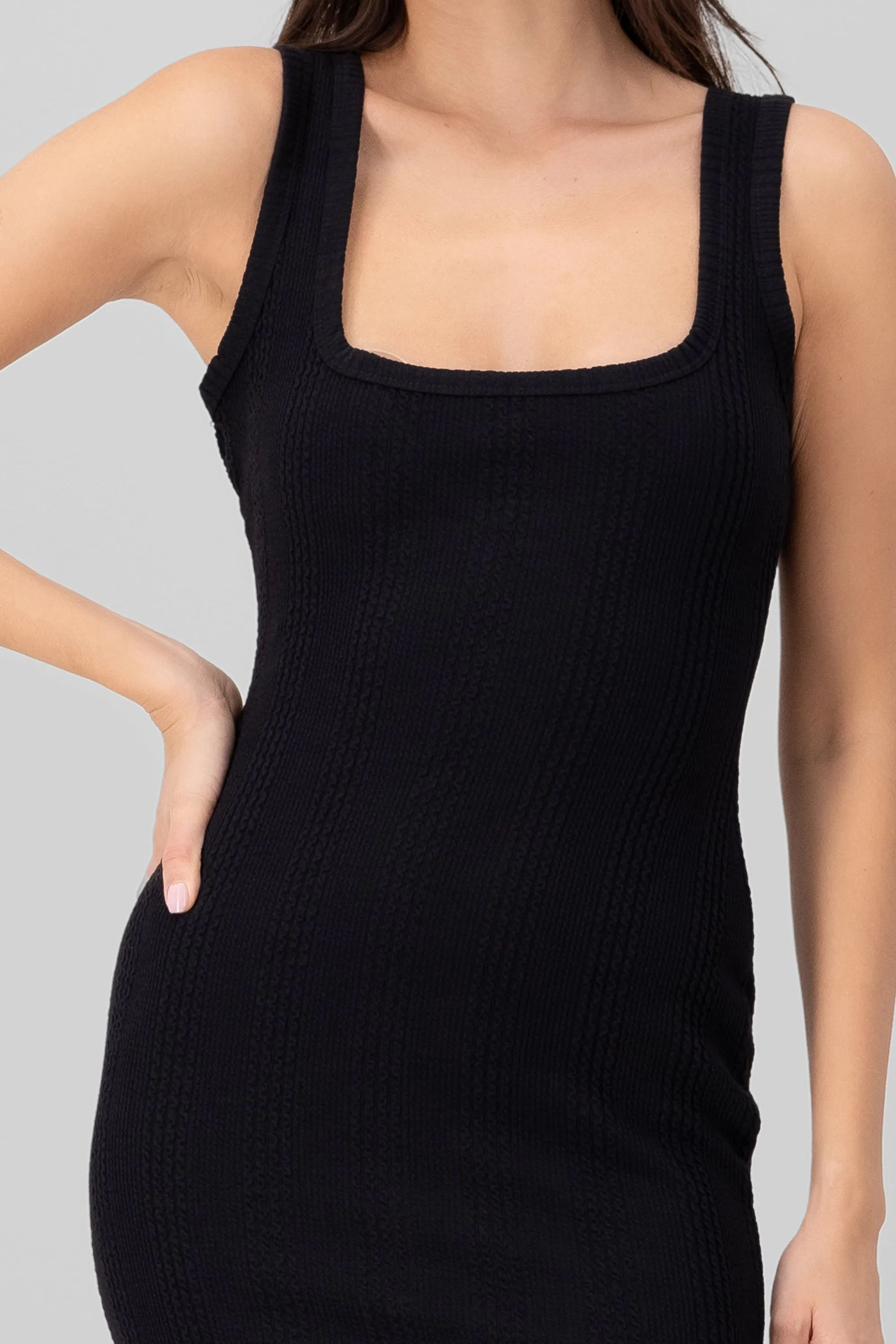 Vestido midi tirantes textura sold by Shasa product image thumbnail 5