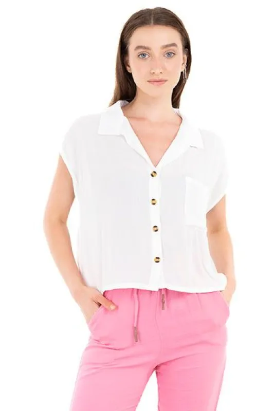 Blusa amplia cuello solapa lisa sold by Shasa