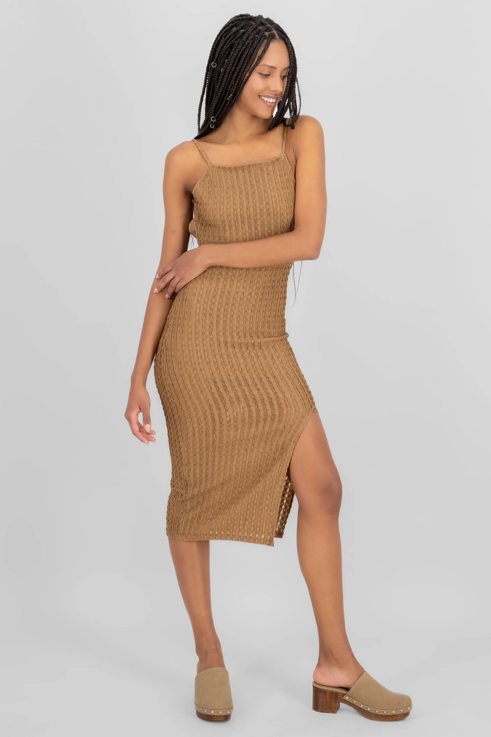 Vestido maxi textura sold by Shasa