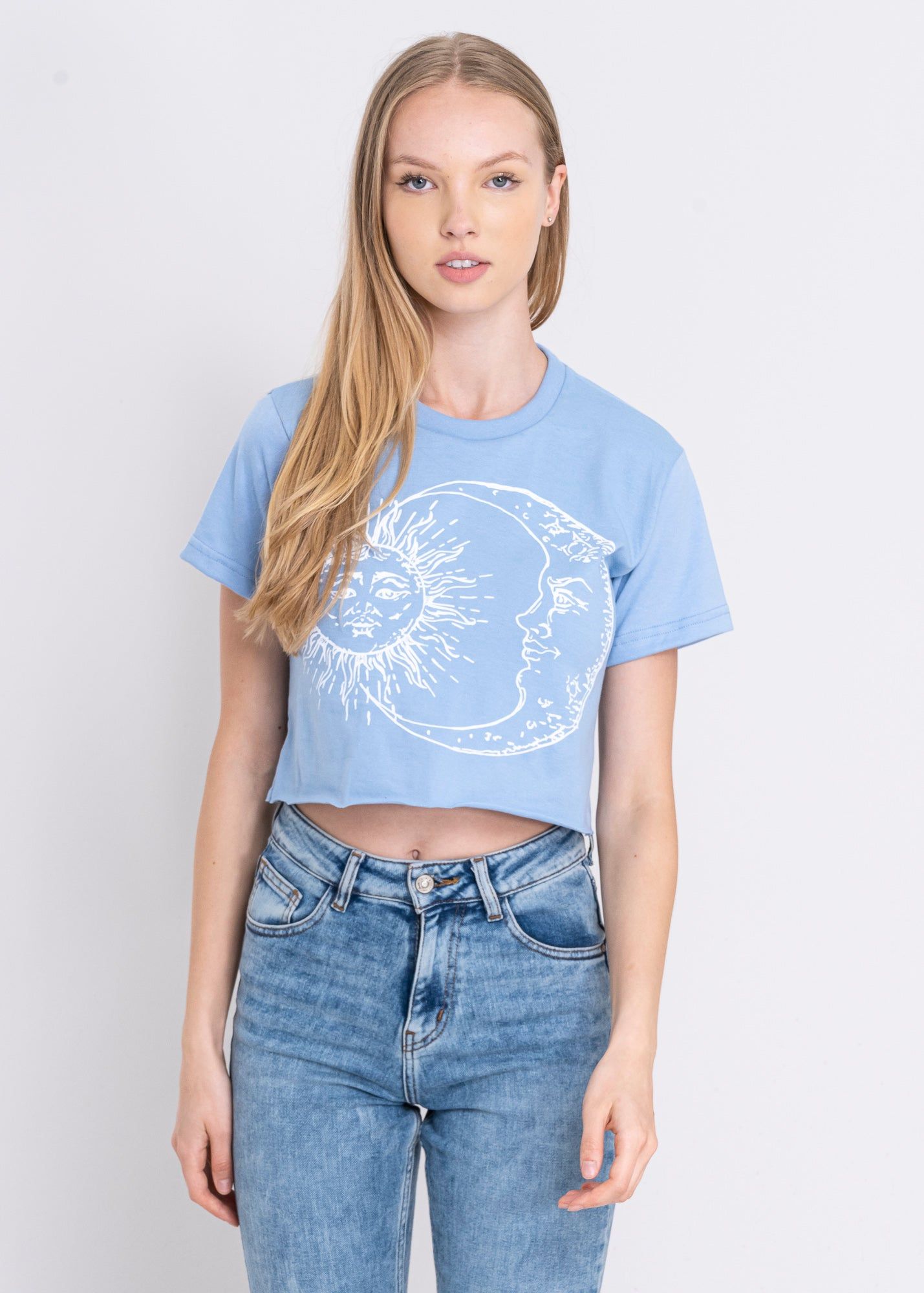 Playera Estampado Sol Luna sold by Shasa