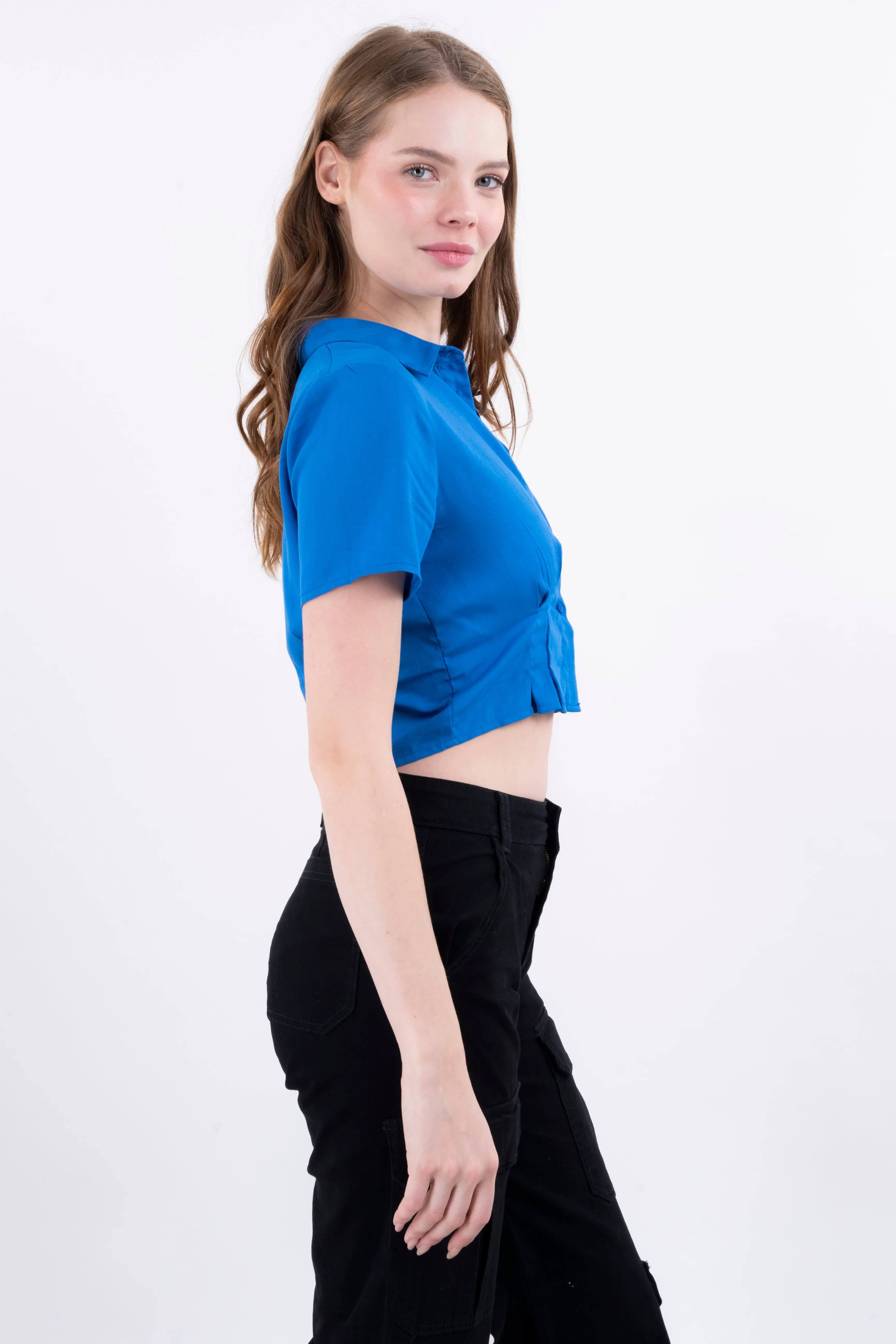 Camisa crop manga corta pinzas sold by Shasa product image thumbnail 3