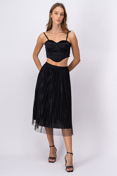 Falda Midi Mesh Con Detalle De Perlas sold by Shasa
