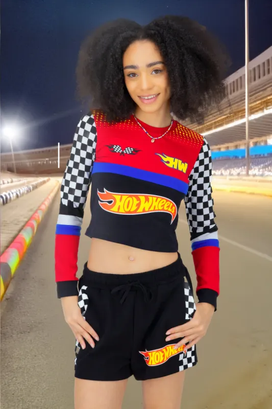 Crop manga larga cuadros hotwheels sold by Shasa